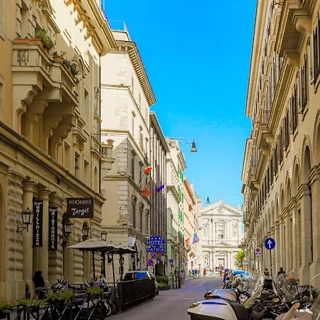 Cozy And Strategic In Centre Daire Roma